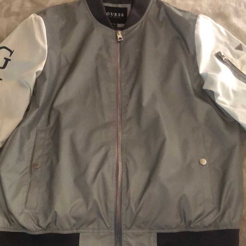 Rare reflective guess bomber